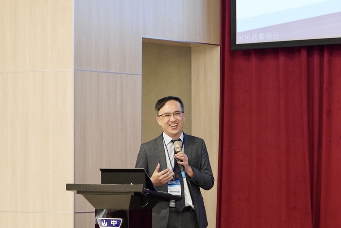CSMU Hospital Cardiologist Chun-Hung Su stressed the importance of understanding the link between environmental stressors and cardiopulmonary disease for clinicians, researchers, and policymakers.圖片