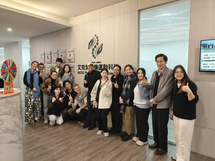Chung Shan Medical University also arranged off-campus visits, enabling faculty and students from the University of Melbourne to gain insights into the development of Taiwan’s medical technology industry from clinical, industrial, and community perspectives.圖片