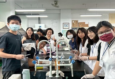 2025/10/07 中山醫大科學暨醫學志工築夢踏實 STEAM教育暑期探究營圓滿落幕圖片