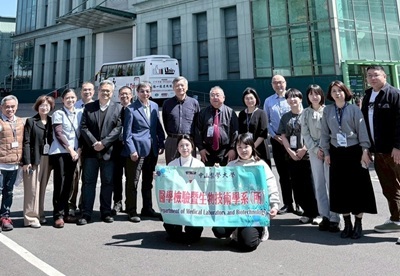 封面-國光生技公司參訪團體照