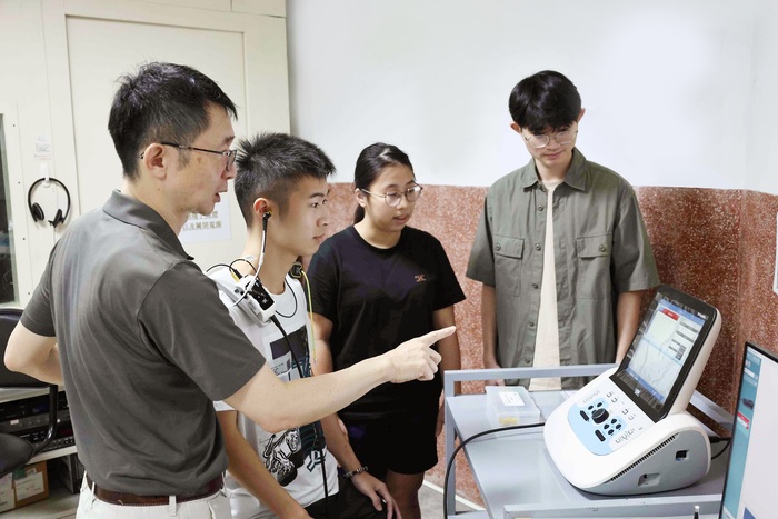 專業課程與臨床實習紀錄，是台灣聽力師申請海外執業資格的審查依據之一。圖片