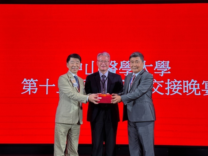CSMU Global | CSMU Alumni Association Leadership Transition: Medical Alumnus Dr. Ying-Chieh Cheng Appointed as New President圖片